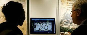 Digital Humanities and Digital Knowledge